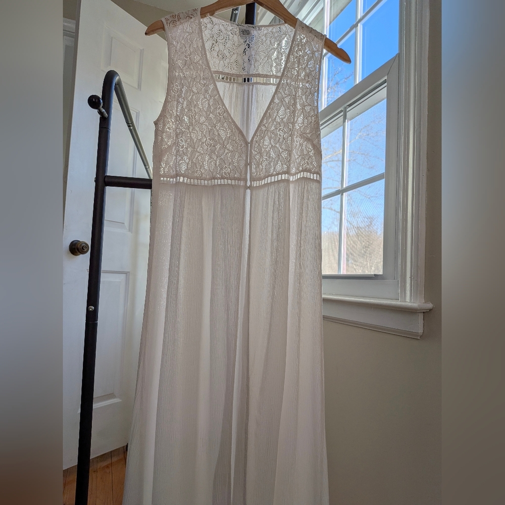 Lacey White Duster